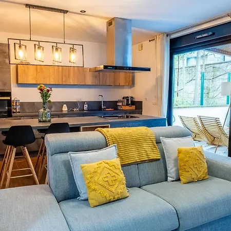 Cosy Jardin Et Terrasse 斯特拉斯堡