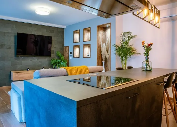 Cosy Jardin Et Terrasse Appartement *